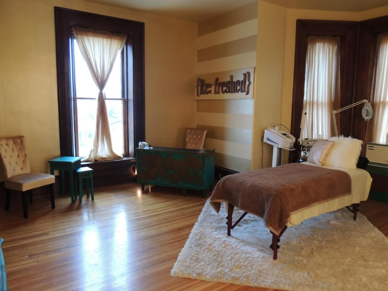 Lyons Twin Mansions Hotel Fort Scott ภายนอก รูปภาพ