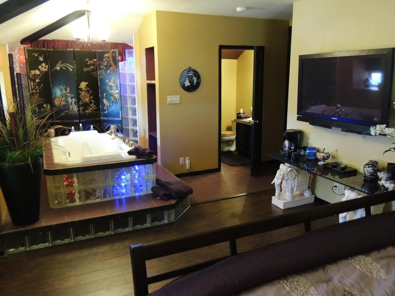 Lyons Twin Mansions Hotel Fort Scott ภายนอก รูปภาพ
