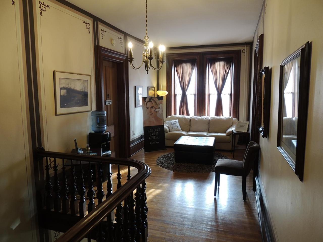 Lyons Twin Mansions Hotel Fort Scott ภายนอก รูปภาพ